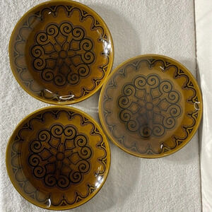 Vintage Bilton’s Staffordshire England Ironstone  Brown Tableware Plates x3